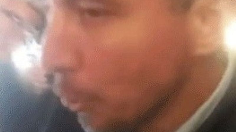 Canlı yayın yaptığı sırada kendini vurdu