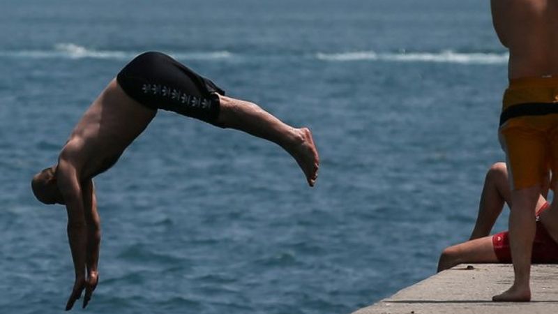 İstanbullular yine sahillere akın etti