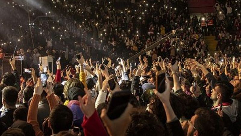 Açık alan konserlerde koronavirüs önlemleri