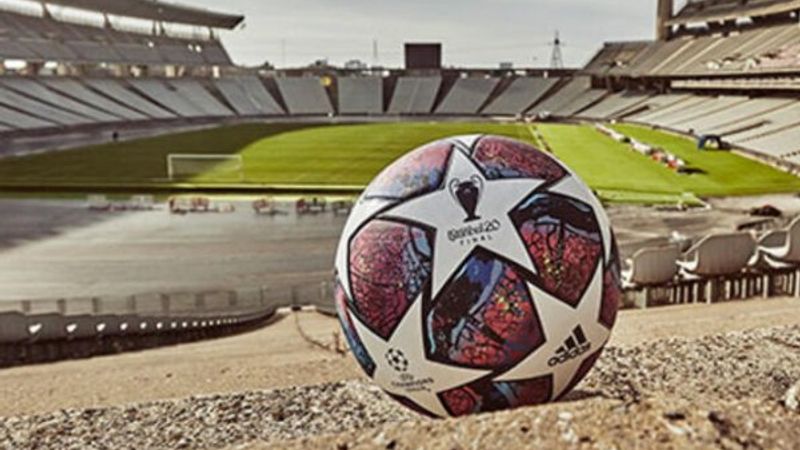 UEFA, 2021 finalini İstanbul'a verecek