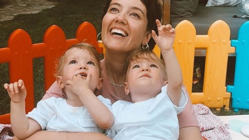 Pelin Akil: Hayat böyle sürsün, gitsin