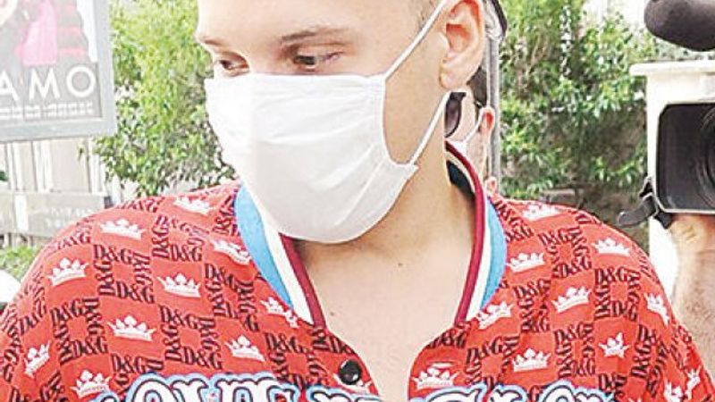 Edis: Saçlarımı yanlışlıkla kestim