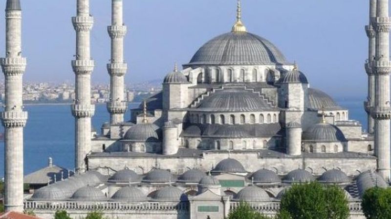 İyi Parti ile CHP arasında Sultanahmet krizi