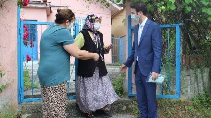 Cide’de kadınların ürettiği maskeler, 63 köye dağıtıldı