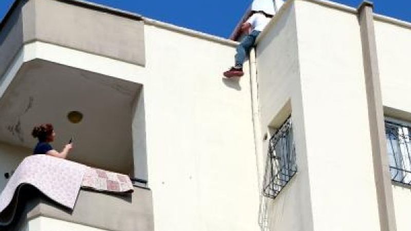 Adana'da intihar girişimi sırasında canlı yayın yapıldı