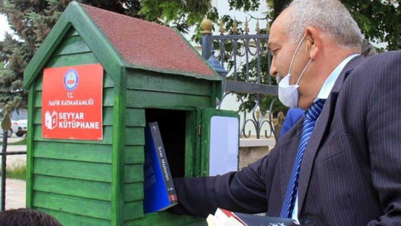 Hafik'te 'seyyar kütüphane' her yerde