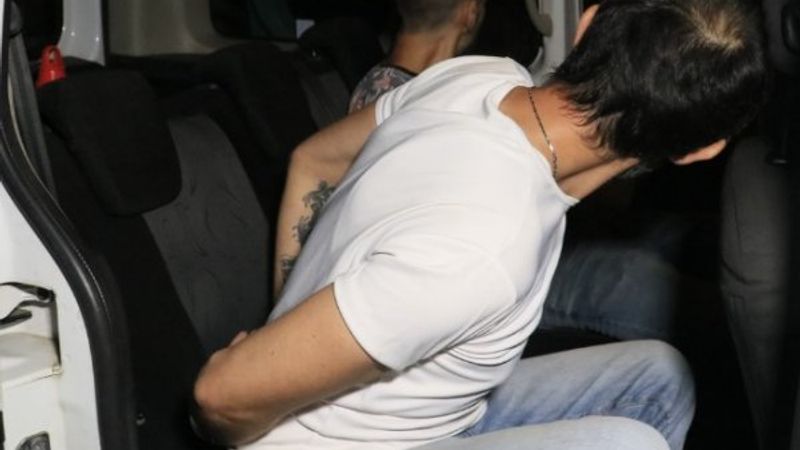 Adana'da 3 kişi uyuşturucu kullanırken polise yakalandı
