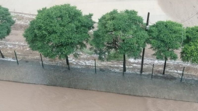 Sağanak yağış ve dolu Amasya’da etkili oldu