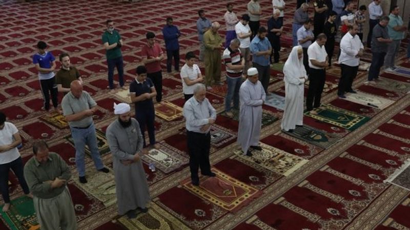 Erbil'de camiler yeniden ibadete kapatıldı