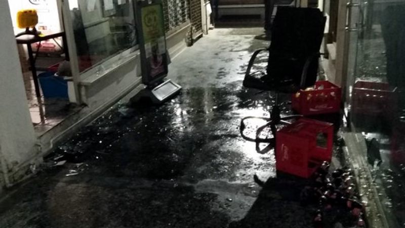 Boşanmak isteyen kocasına kızıp yangın çıkardı