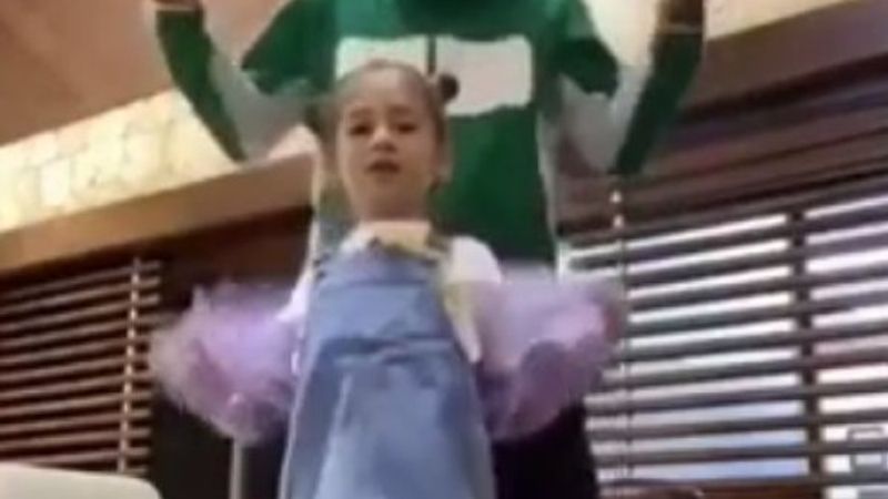 Acun Ilıcalı dans etti