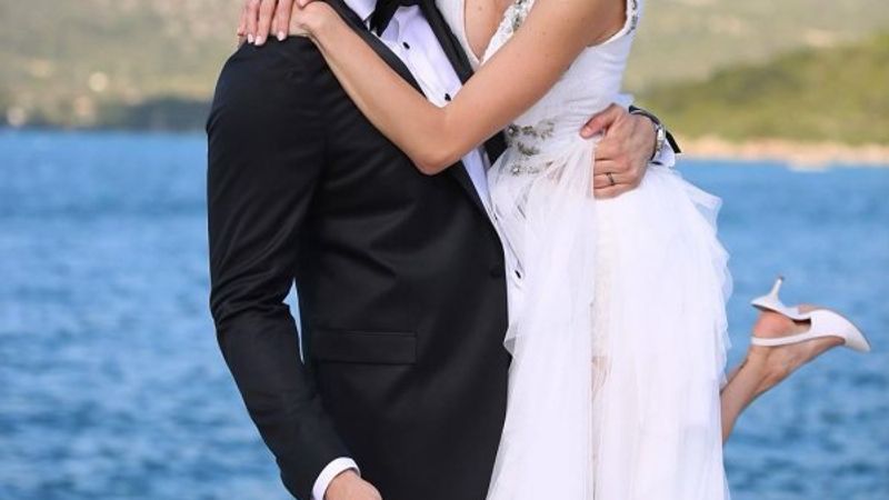 Ezgi Avcı ve Nemanja Djurisic evlendi