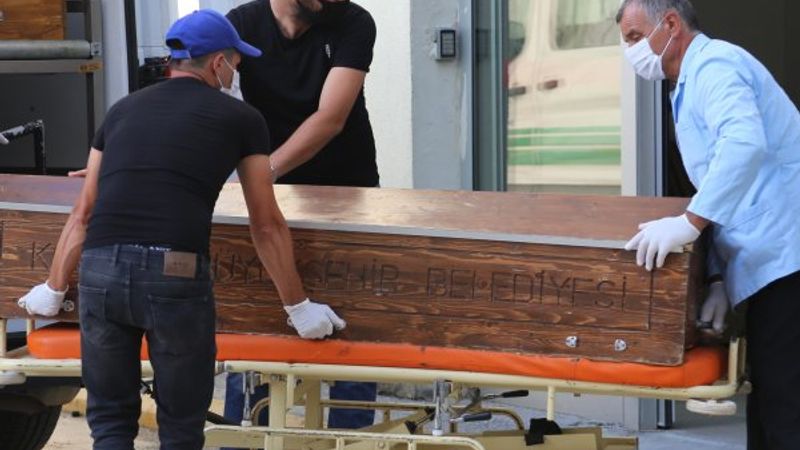 Kocaeli'de kardeşinin evini önce yaktı, sonra öldürdü