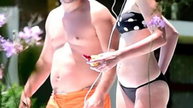 Rıza Kocaoğlu: Aya benzer göbeğim