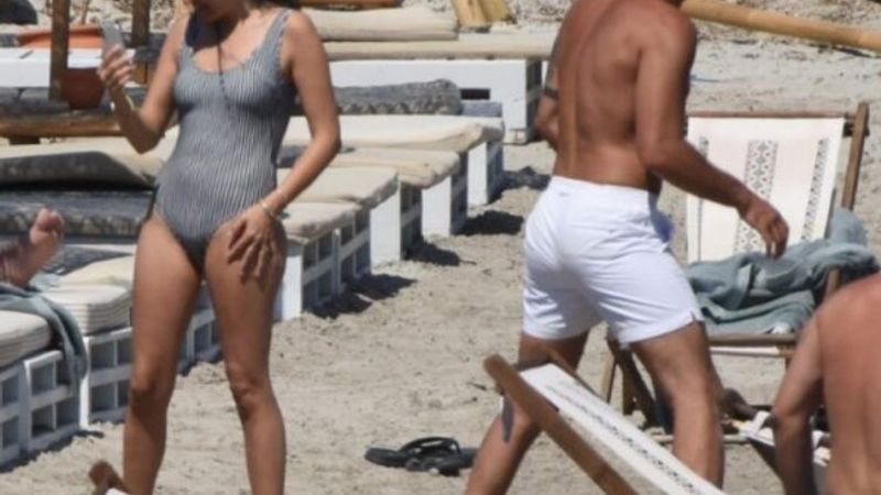 Gupse Özay ve Barış Arduç tatilde