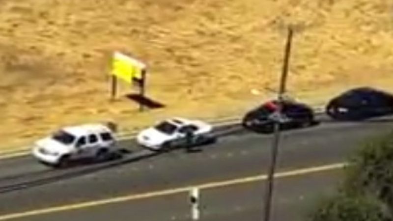 ABD’de 25 kilometrelik koronavirüs testi kuyruğu