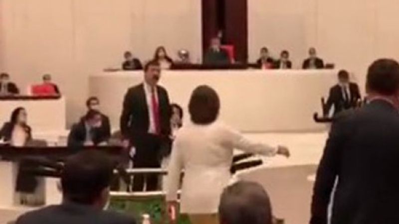 Meclis’te gergin anlar