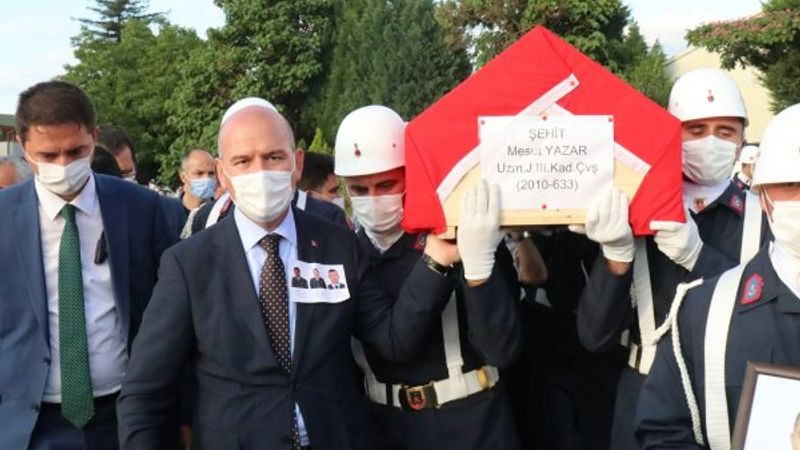 Şehit askerlerin cenazeleri memleketlerine uğurlandı