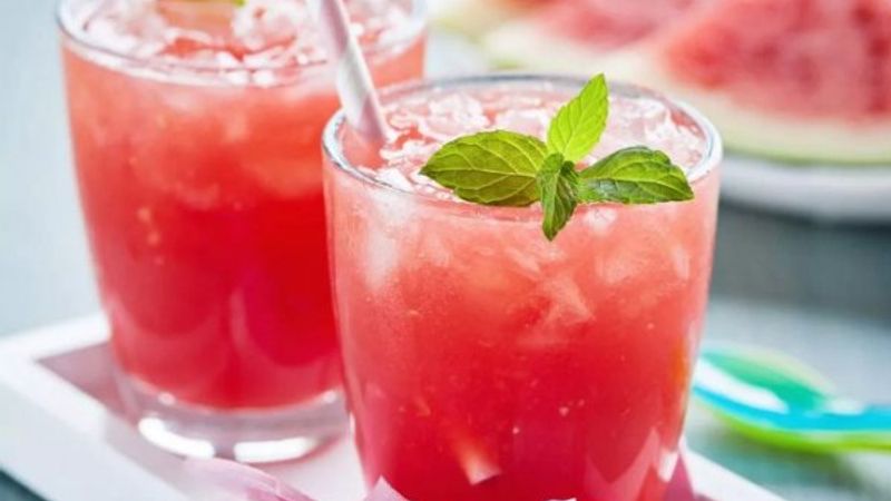 Sıcak havalarda sıvı kaybını engelleyen içecekler