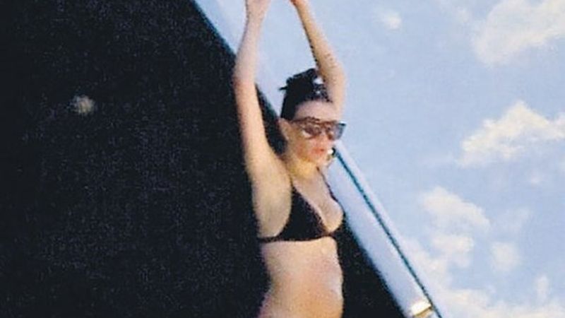 Aslıhan Doğan ile Arda Turan tatilde