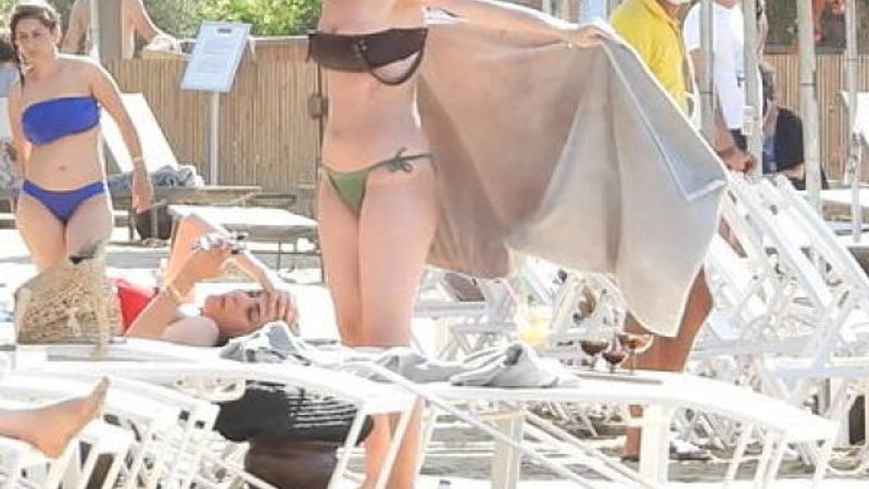 Aslıhan Güner, tatilde