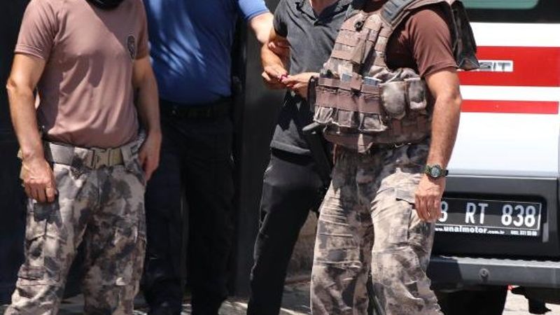 Kayseri'de, eşi terk edince kendini eve kilitledi