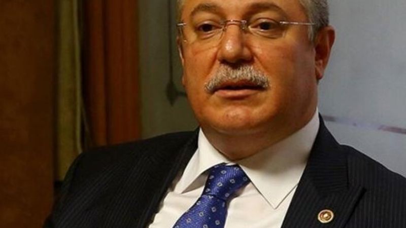 Korona testi pozitif çıkan Akbaşoğlu'nun durumu ağırlaştı