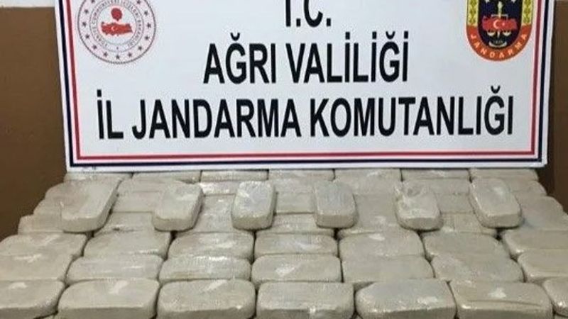 Ağrı’da 53 kilo uyuşturucu yakalandı