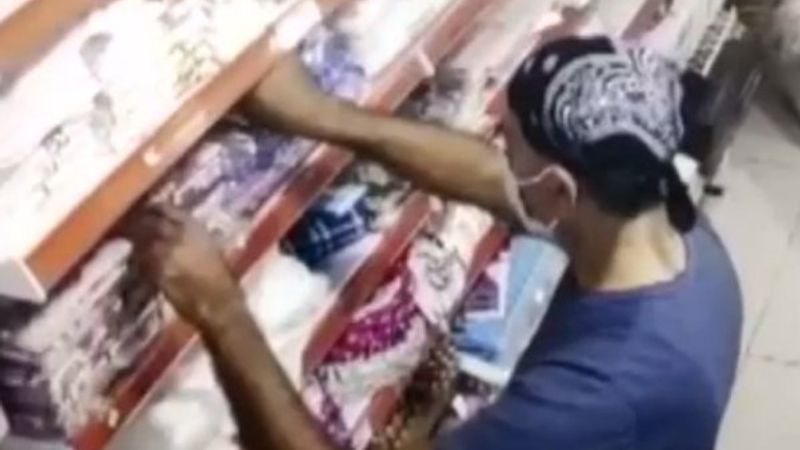 İstanbul’da 6 iş yerini düzenekle yaktı