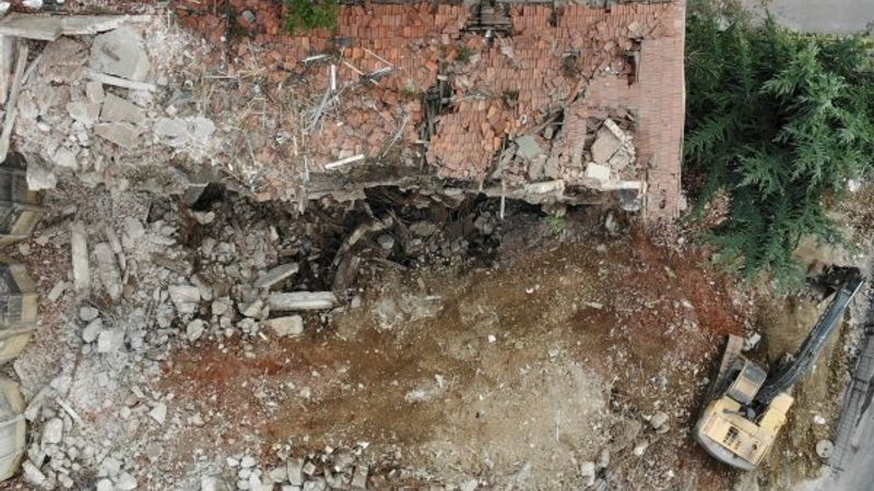 Bomonti Bira Fabrikası yıkılıyor