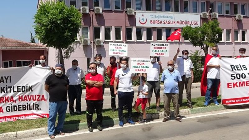 Bursa’da halı sahalar açılsın eylemi