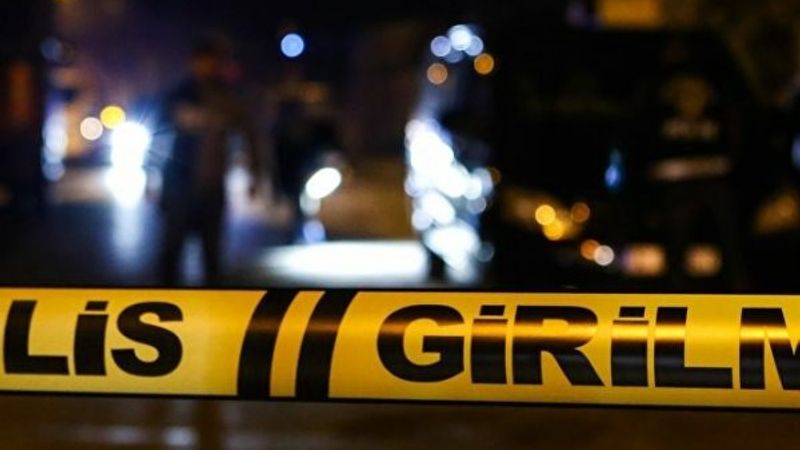 Yalova'da minibüs ile otomobil çarpıştı: 2 ölü