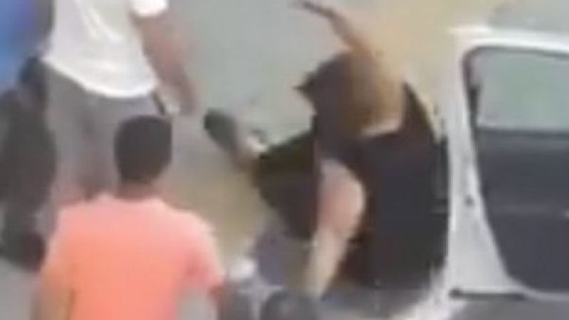 İzmir'de park yeri yüzünden kadına şiddet uyguladı