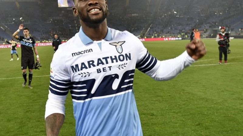 Başakşehir, Laziolu stoper Bastos'un peşinde