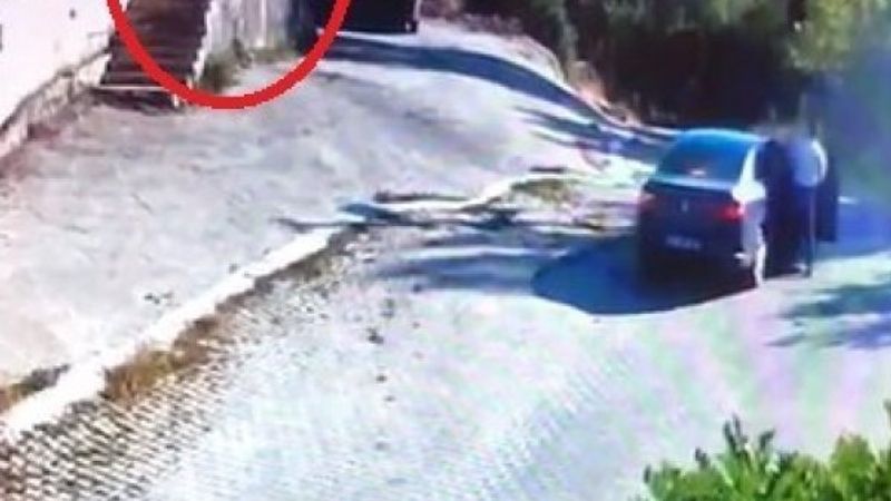 Afyonkarahisar’da sinirlenen kardeş eve silahla saldırdı