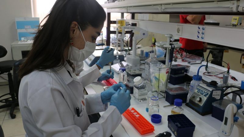 TÜBİTAK Başkanı koronavirüs aşısı için tarih verdi