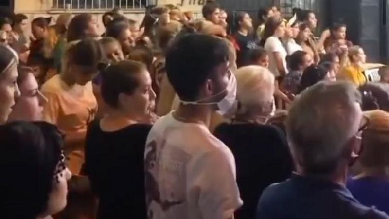 İzmir'de salgın tedbirlerine uyulmayan düğüne ceza yağdı