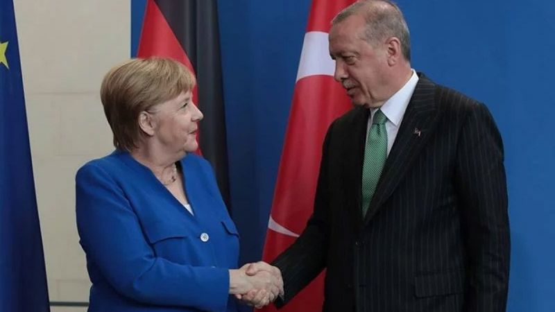Cumhurbaşkanı Erdoğan'la Merkel telefonda görüştü