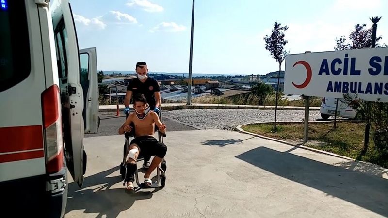 Tekirdağ'da çarptıkları motosikletlileri darbettiler