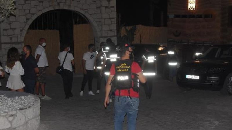 Çeşme'de eş zamanlı narkotik denetimi gerçekleşti