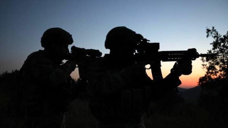 Zeytin Dalı bölgesinde 10 terörist yakalandı