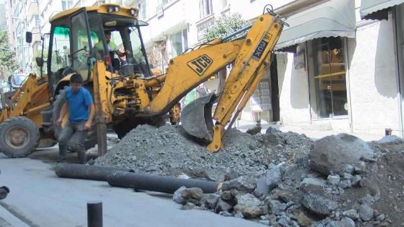 Beşiktaş'ta vatandaşı isyan ettiren altyapı çalışması