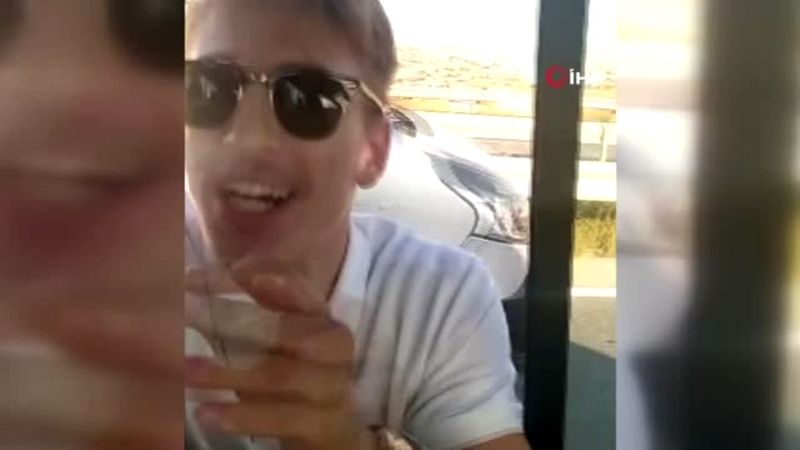 İstanbul trafiğinde ‘polisim’ diyerek dehşeti yaşattı