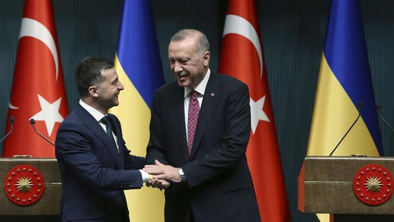 Vladimir Zelenskiy'den Cumhurbaşkanı Erdoğan'a tebrik telefonu
