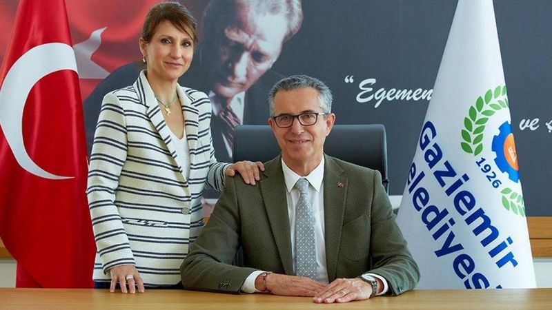 CHP'li Halil Arda, eşini belediyede onursal koordinatör olarak atadı