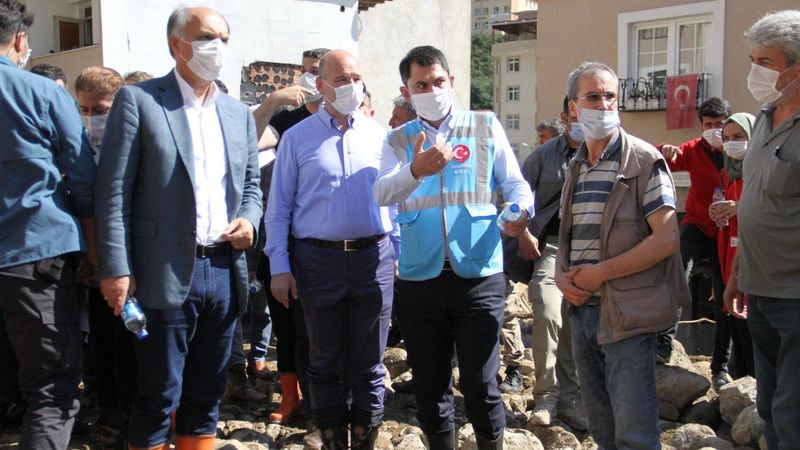 Çevre ve Şehircilik Bakanı Murat Kurum: Amacımız yaraları hızlıca sarmak