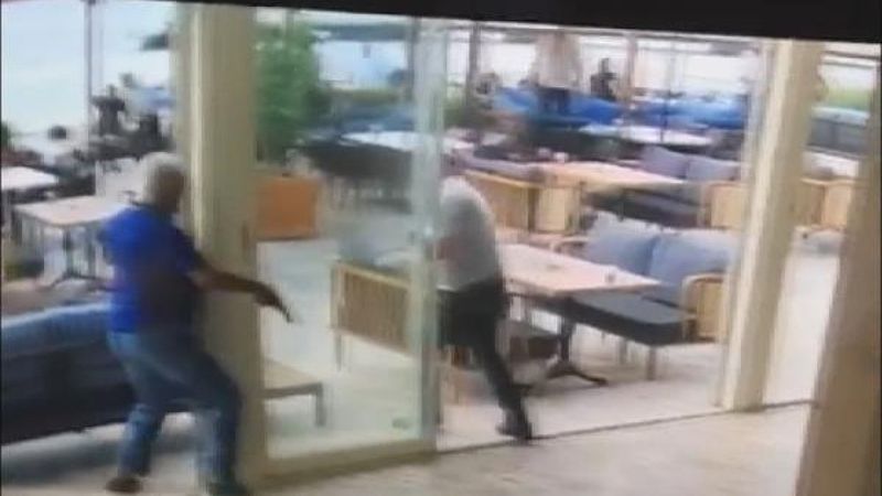 Tuzla'da kafede silahlı çatışma kamerada