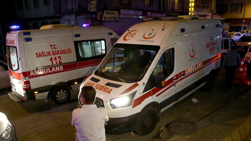 Ankara'da müşteriler birbirine girdi: 4 yaralı