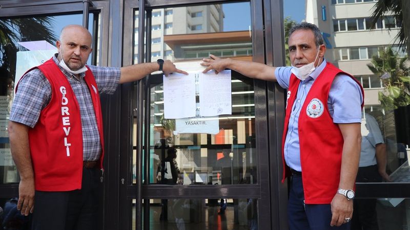 İzmir ve Mersin belediyelerinde işçiler greve gitti