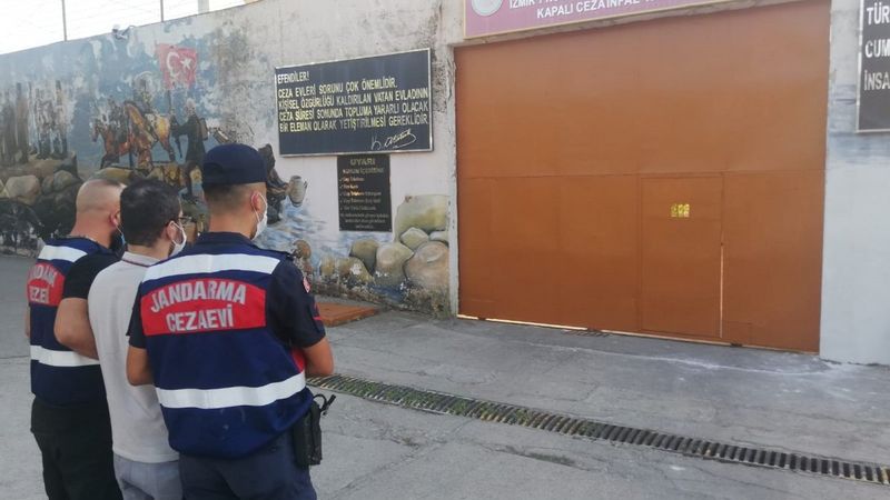 FETÖ firarisi, İzmir'de saklandığı evde yakalandı